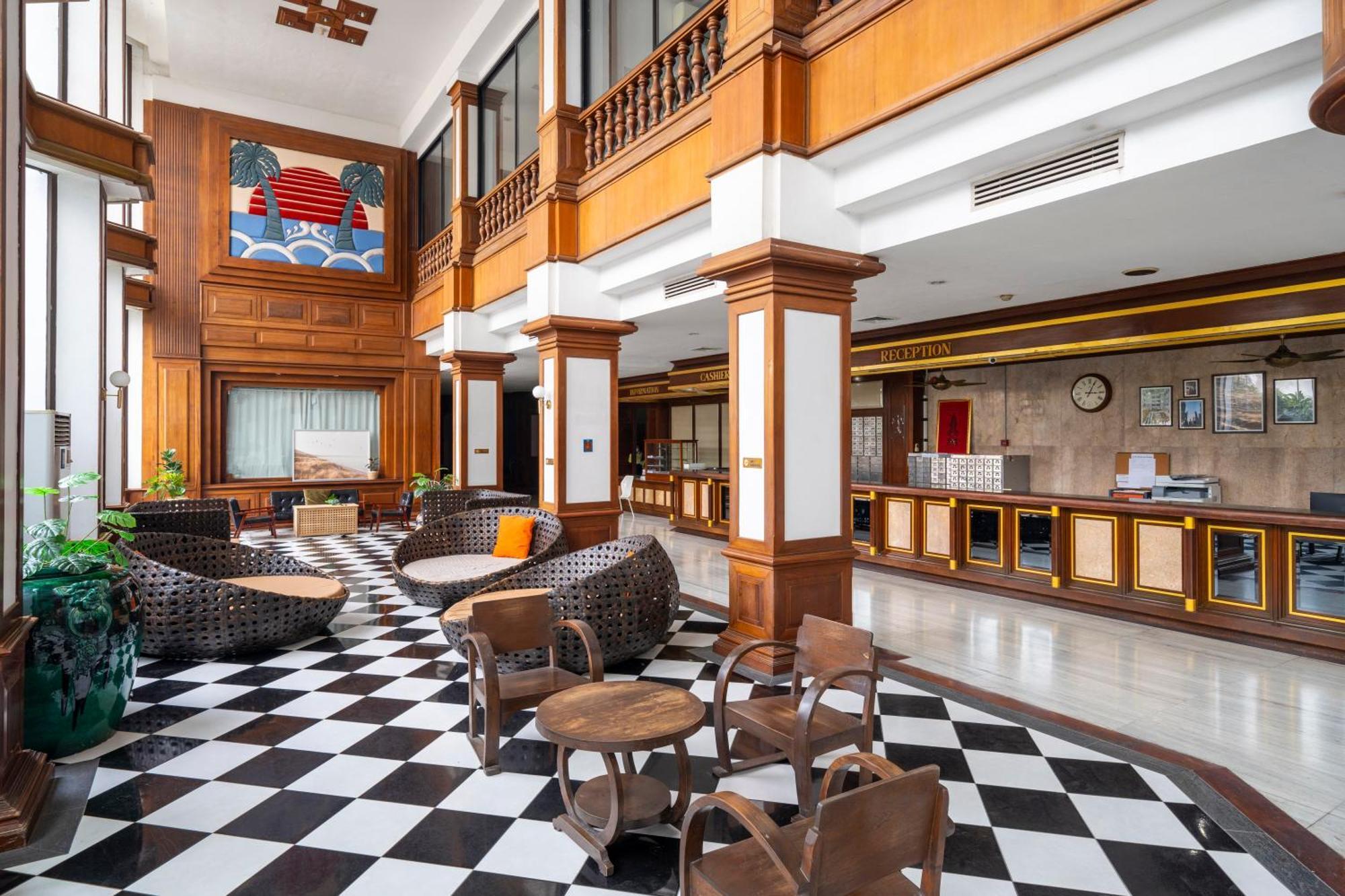 Welcome Plaza Hotel Pattaya Ngoại thất bức ảnh