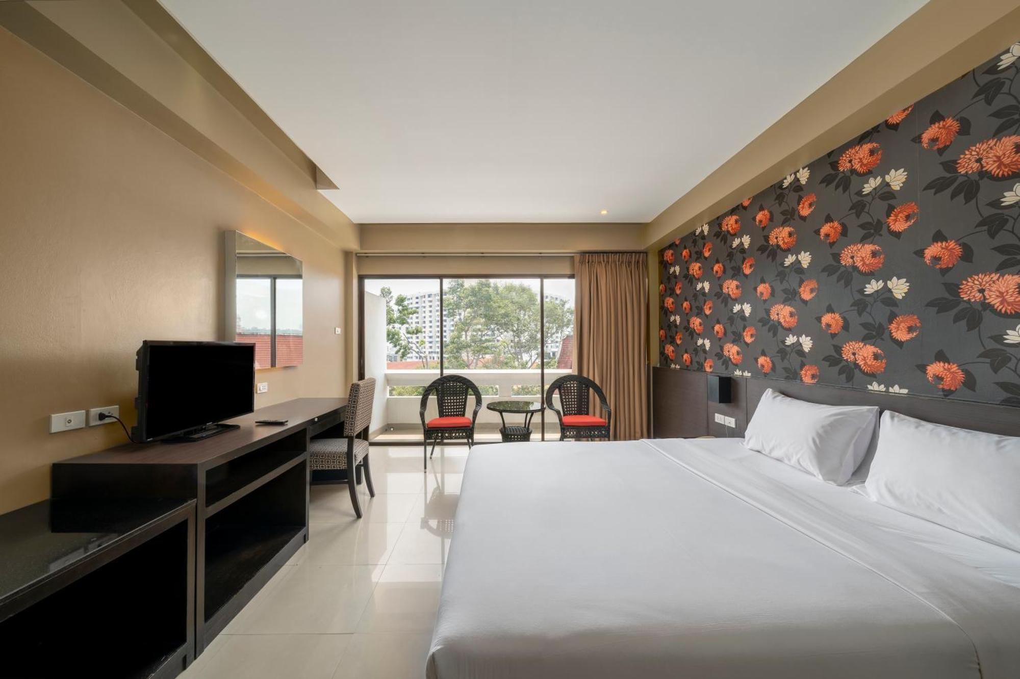 Welcome Plaza Hotel Pattaya Ngoại thất bức ảnh